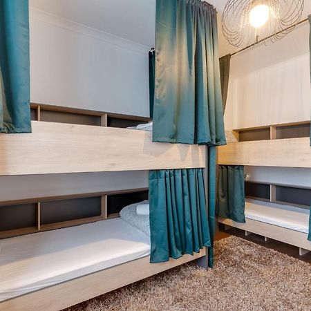 Cozy Nest Hostel Porto Luaran gambar