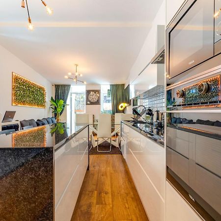 Cozy Nest Hostel Porto Luaran gambar