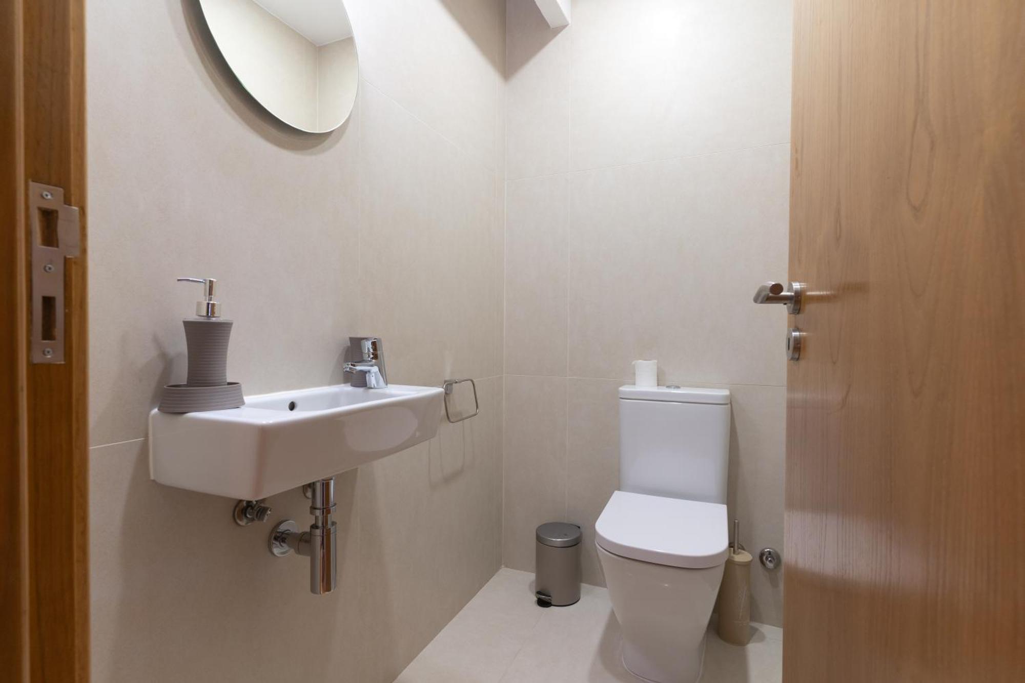 Cozy Nest Hostel Porto Luaran gambar