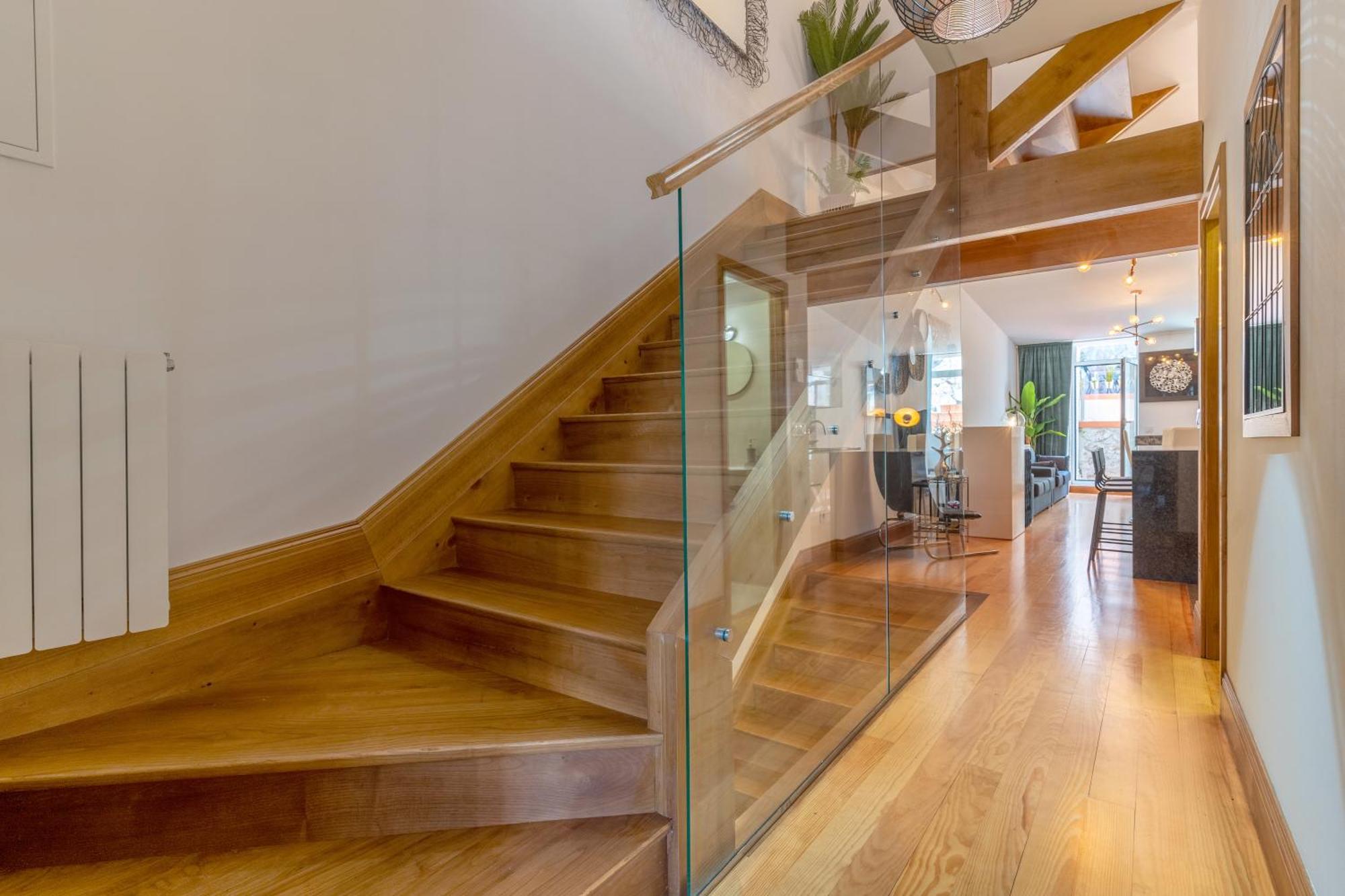 Cozy Nest Hostel Porto Luaran gambar