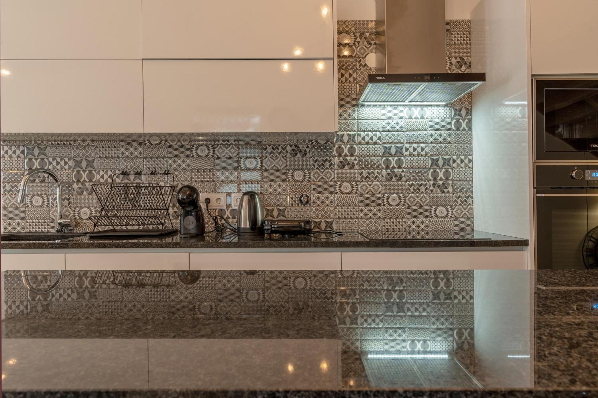 Cozy Nest Hostel Porto Luaran gambar