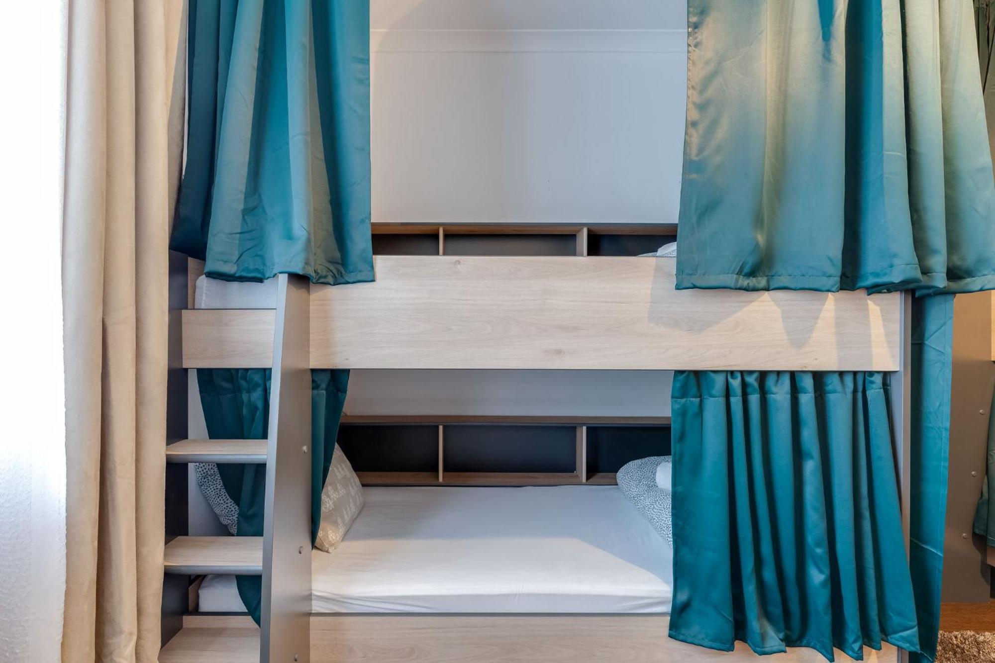 Cozy Nest Hostel Porto Luaran gambar