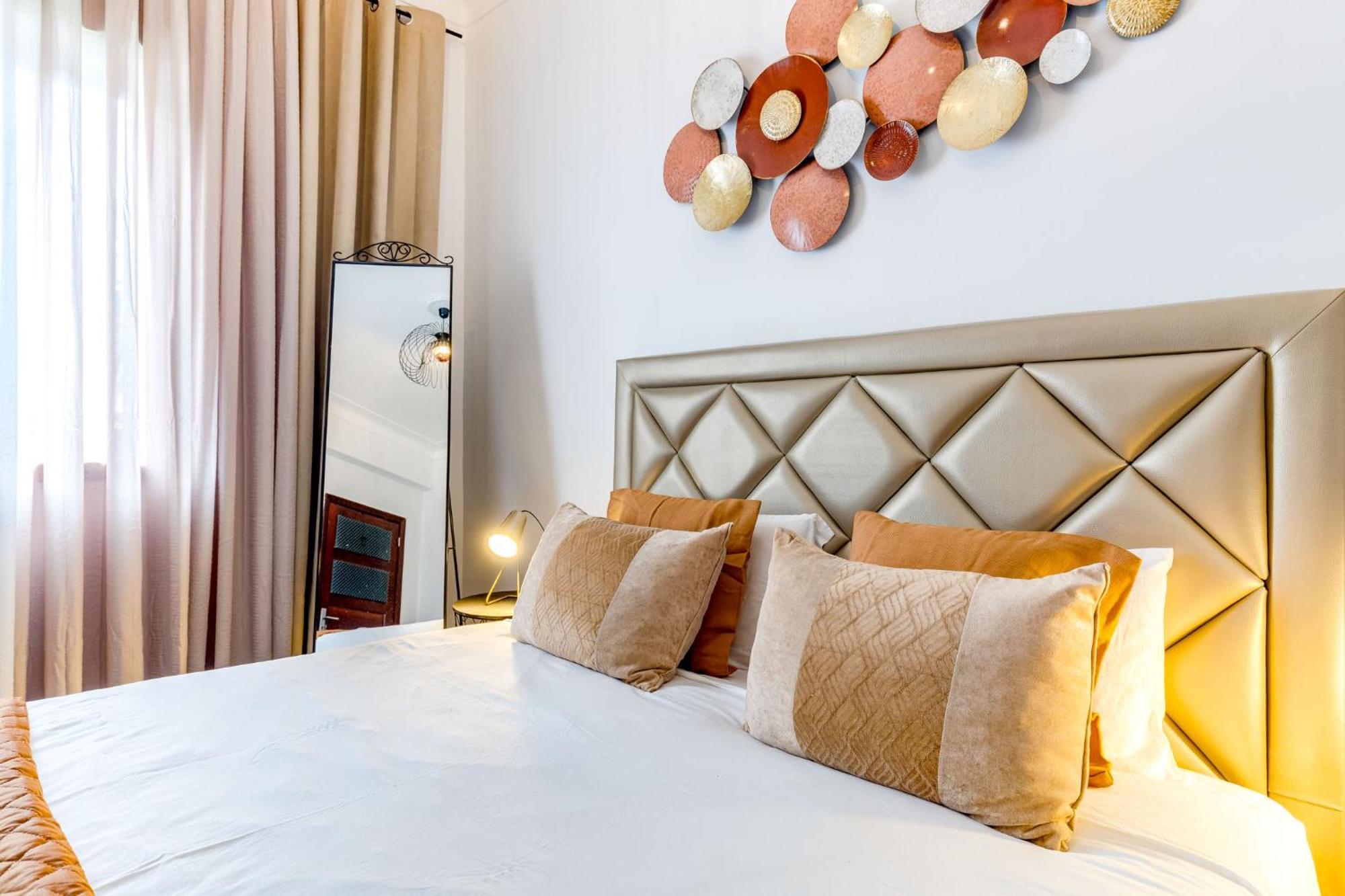 Cozy Nest Hostel Porto Luaran gambar
