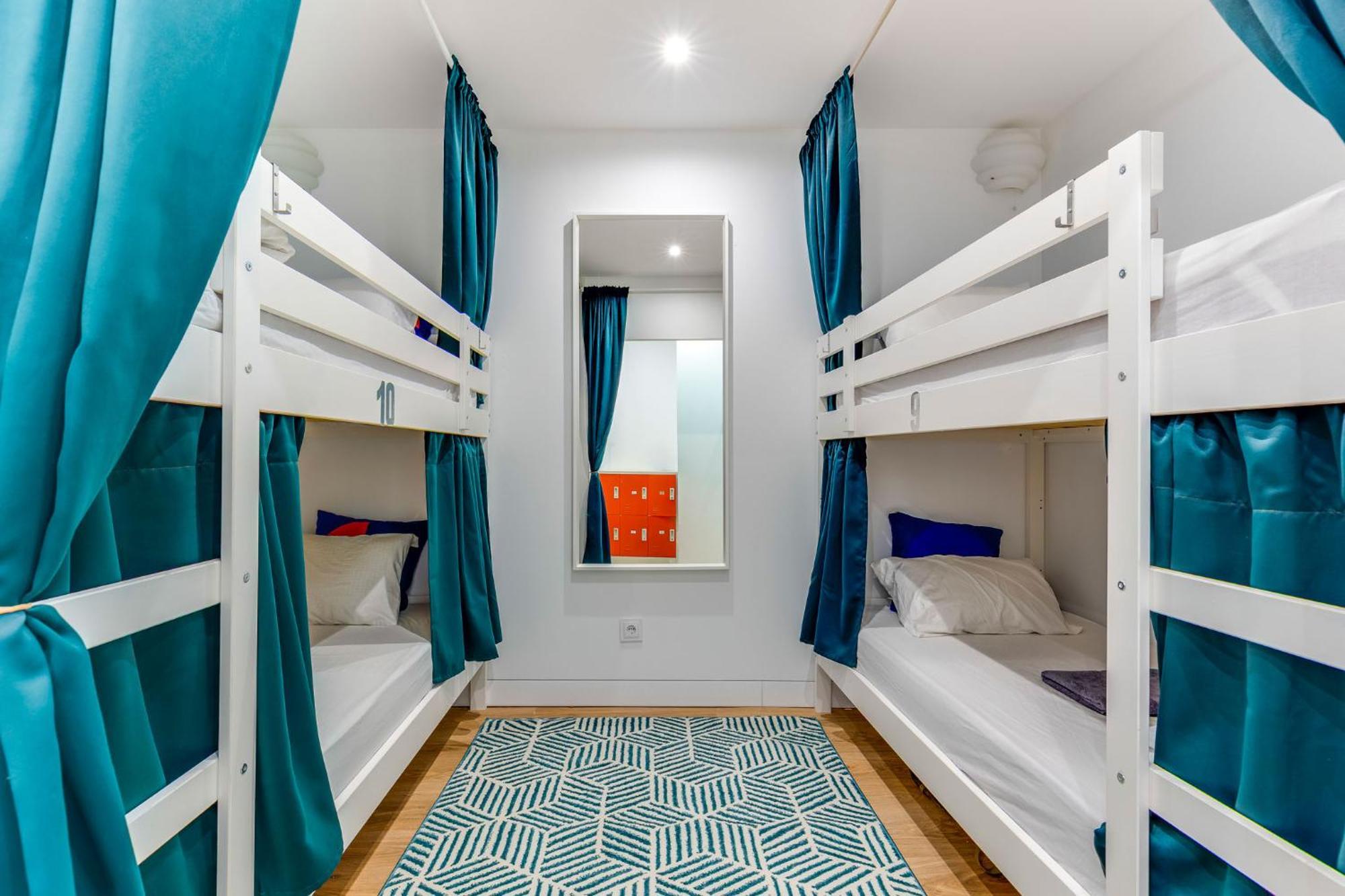 Cozy Nest Hostel Porto Luaran gambar