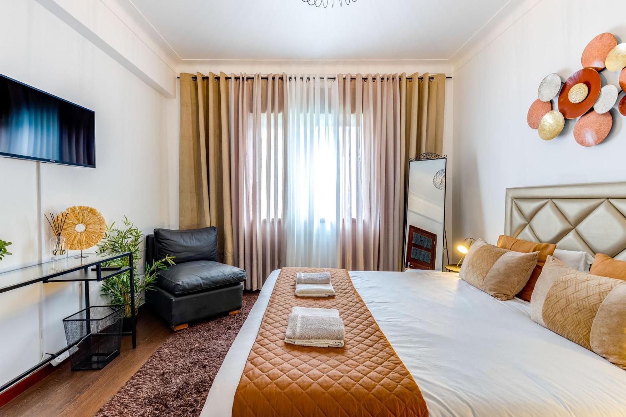 Cozy Nest Hostel Porto Luaran gambar