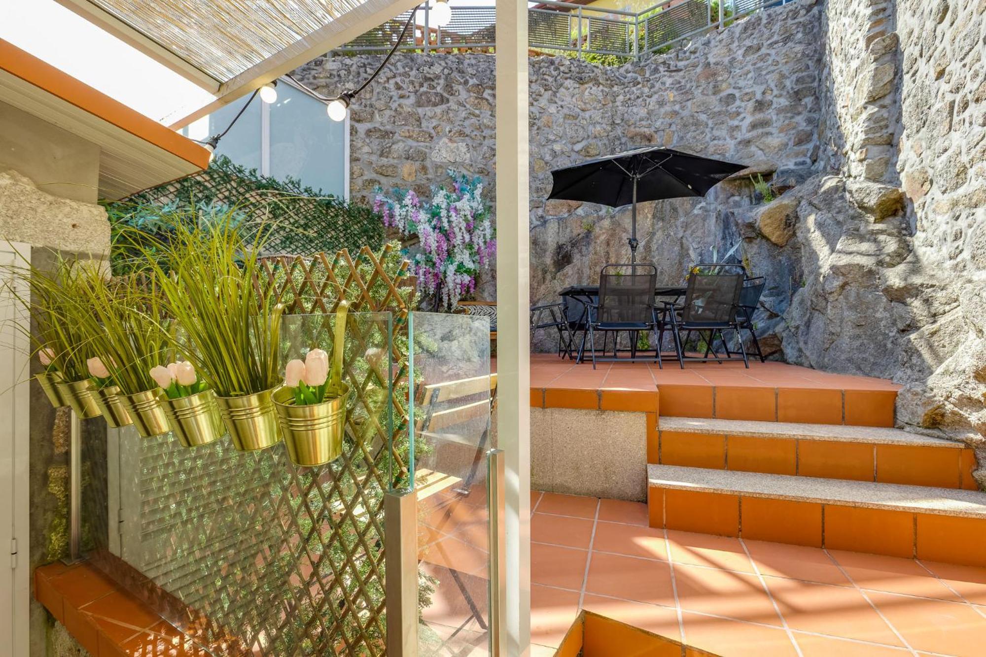 Cozy Nest Hostel Porto Luaran gambar