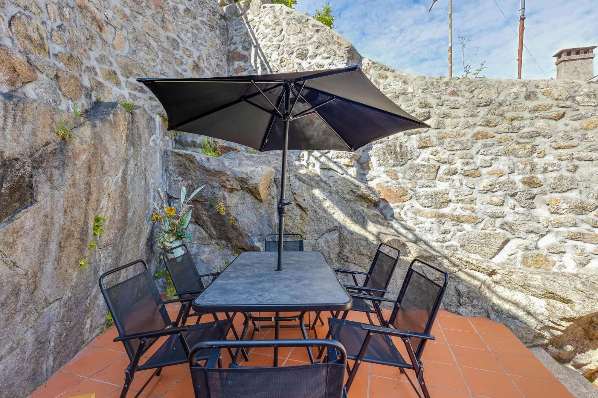 Cozy Nest Hostel Porto Luaran gambar