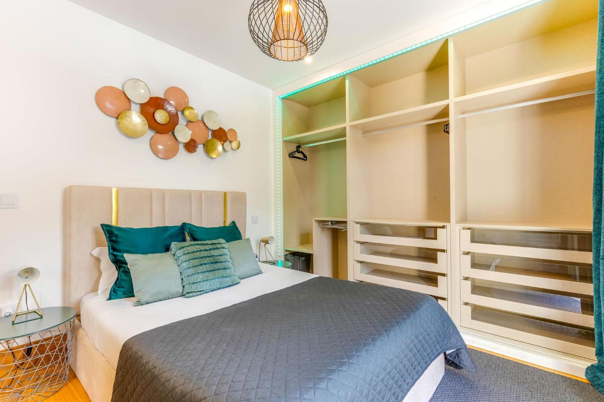 Cozy Nest Hostel Porto Luaran gambar