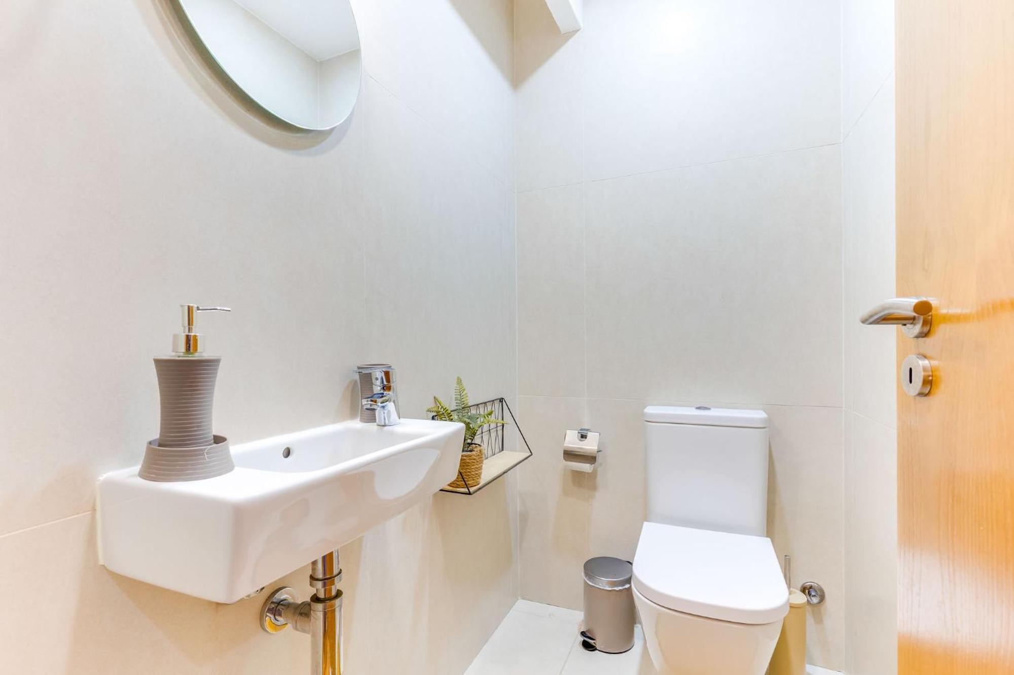 Cozy Nest Hostel Porto Luaran gambar